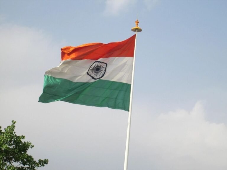 मेरठ एमएलसी चुनाव: शिक्षक सीट पर 11 और स्नातक सीट पर 10 प्रत्याशी, अंतिम दिन आठ नामांकन